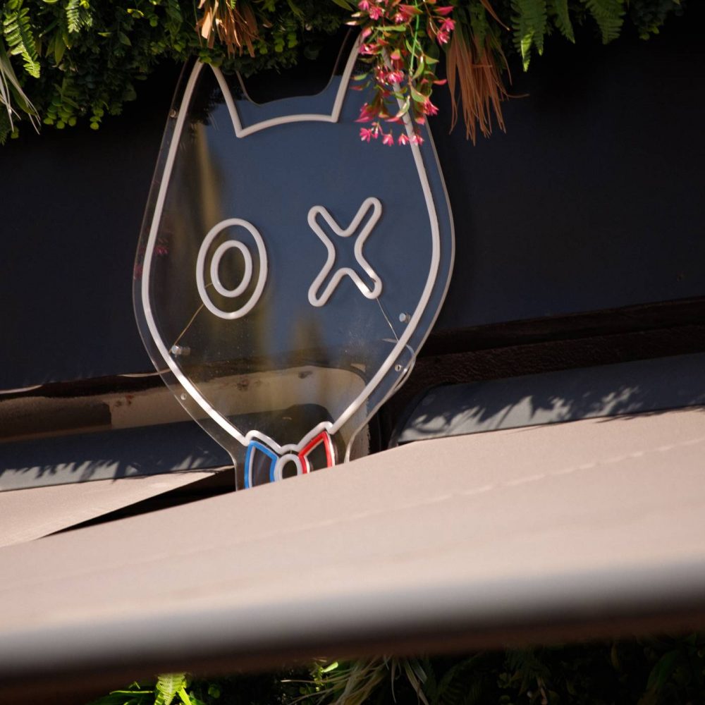 Chaton_creperie_le_chaton_neon
